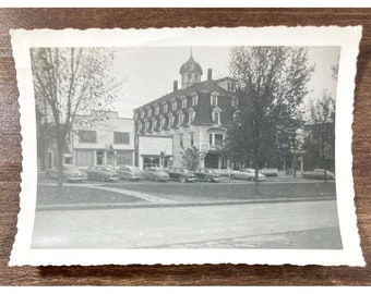 Vintage 1952 GRAND FALLS HOTEL Photo New Brunswick Canada Old Vintage Cars Ford Chevy