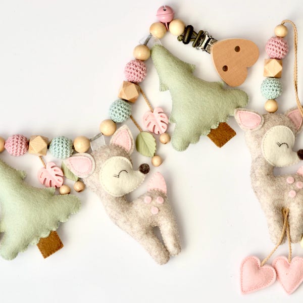 Conjunto de 2 correntes para carrinho de bebê "Fawn" e pingentes Maxi Cosi, feitos de madeira e feltro, presente para recém-nascidos.