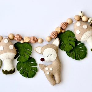 Kinderwagenkette &quot;Rehkitz&quot; aus 100% Wollfilz, Baby Geschenk