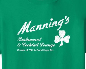 Old Milwaukee Manning’s Restaurant & Cocktail Lounge Wisconsin Vintage Retro T-Shirt Throwback Long Lost Tee Shirt