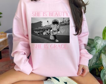 Beauty and Grace: Jalapeño Hannah Unisex Heavy Blend Crewneck Sweatshirt