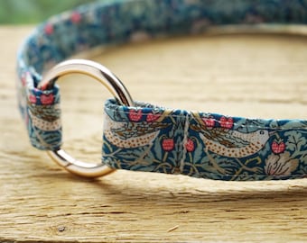 William Morris Strawberry Thief Print Dog ID Collar: Floral House Collar