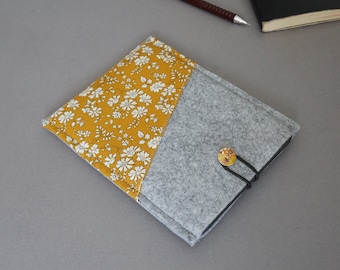 Floral Tablet Case, Protective Tablet Sleeve, Felt iPad Case, Samsung Galaxy Sleeve, iPad Air Bag, Grey Felt Protective Case