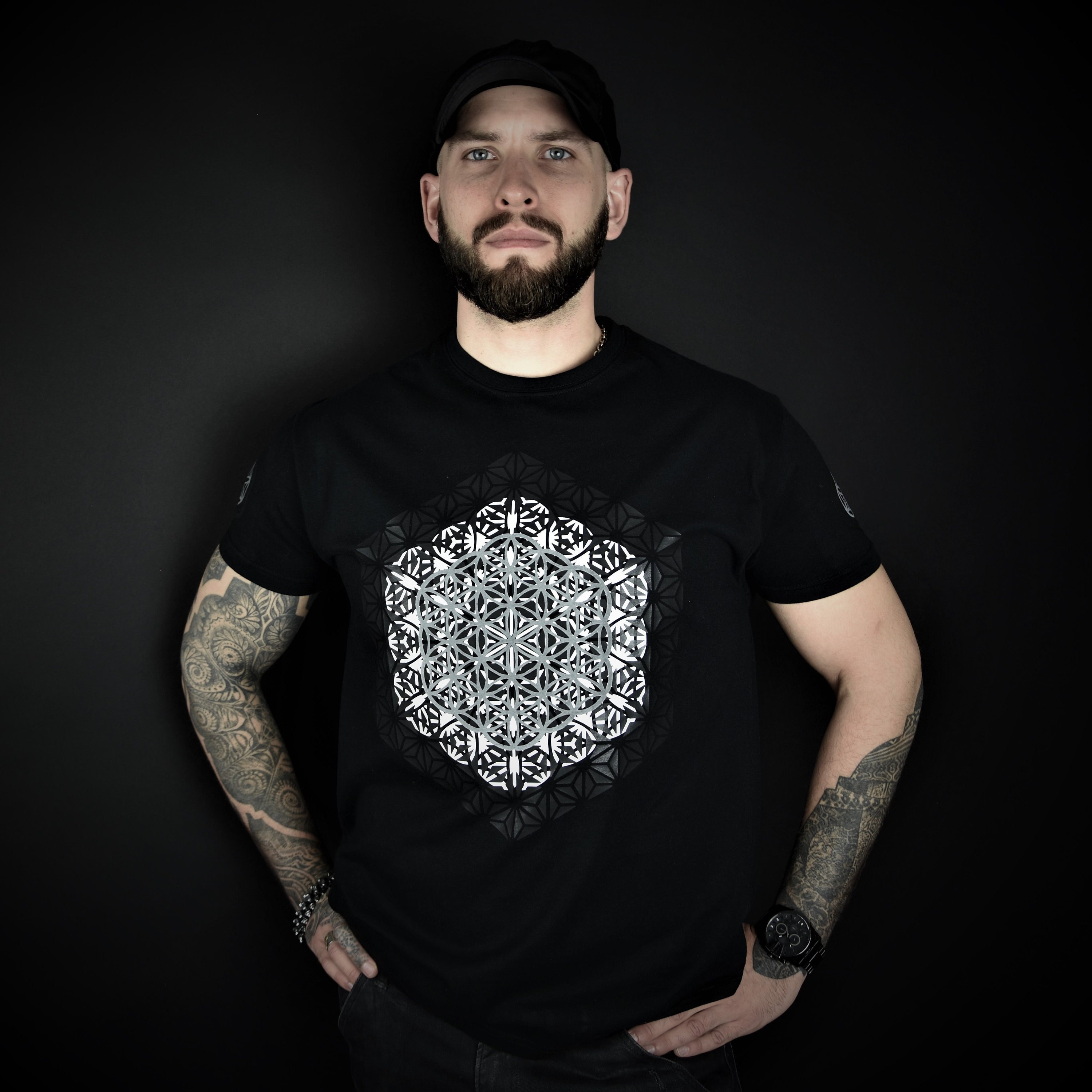 Sacred Geometry Shirt - Flower of Life Shirt - Tapestry T-Shirt