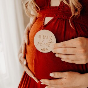 Meilensteinkarten Geburt Fotografie Babybauchshooting Meilensteinscheiben Baby Holzscheiben Holz babyparty Babyzimmer Newbornshooting Props