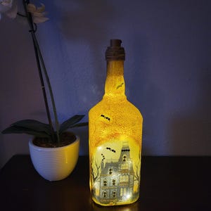 Halloween Lighted decorated Evan Williams bottle!!