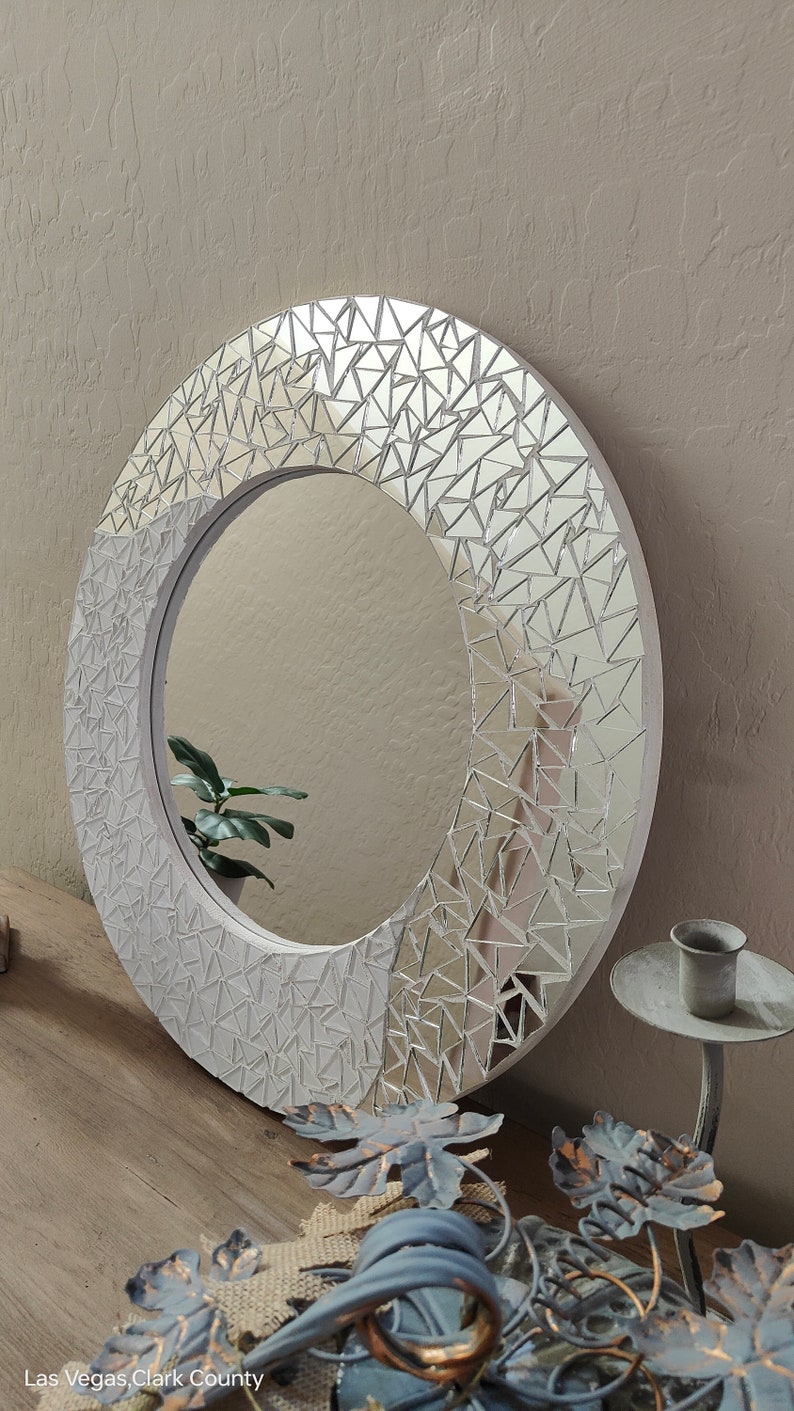 Circle Mirror White Silver Mosaic Wall Mirror /round Mirror / Bathroom