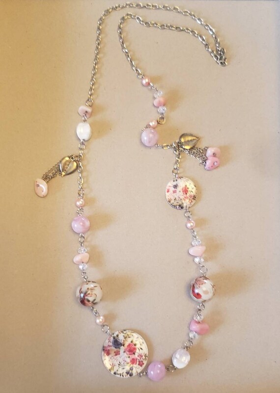 Fun Floral long necklace.  Beaded chain necklace,… - image 5