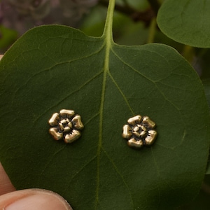 Forget me not Studs/Forget me not Earring/Forget me not Jewelry/Flower stud/Flower Earring/Flower Jewelry/Studs/Garden Earring/Boho Earring