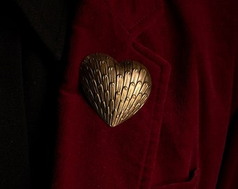 Blooming Heart Pin: Solid Brass Vintage Style Lapel Brooch