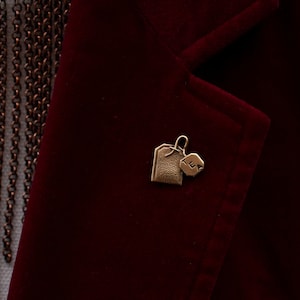 Tea Bag Pin/Tea Bag Brooch/Tea Time Pin/Brass Pin/Brass Brooch/Lapel Pin/Steam Punk Pin/Vintage Style Pin/Tea Brooch/Tea Pin/Push Back Pin