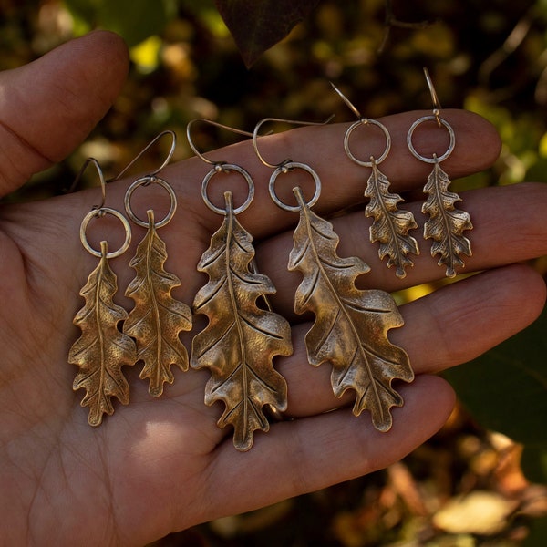 Oak Leaf Earrings/Leaf Earrings/Oak Leaf Jewelry/Fall Earrings/Golden Oak Leaf Earrings/Dangle Earrings/Fall Jewelry/Nature Earrings/Autumn