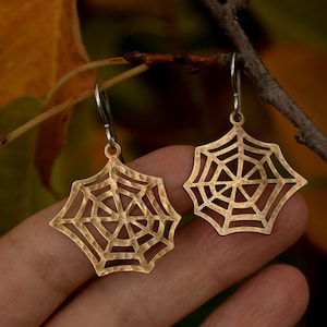 Spider Web Earring/Spider Web Jewelry/Web Earring/Web Jewelry/Halloween Jewelry/Halloween Earring/Witch Earring/Witch Jewelry