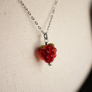 Raspberry Necklace/Glass Raspberry Necklace/Fruit Necklace/Raspberry Jewelry/Glass Jewelry/Hand Blown Glass Jewelry/Minimalist Necklace