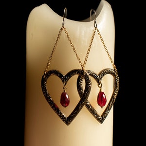 Heart Earrings/Heart Crystal Earrings/Crystal Earring/Red Heart Earrings/Large Heart Earring/Heart Jewelry/Valentine Earring/Wedding Earring