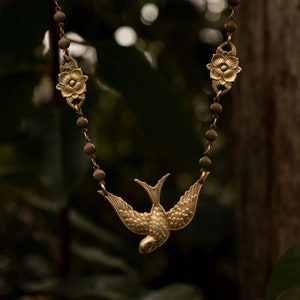 Bird Necklace/Bird Jewelry/Swallow Necklace/Swallow Jewelry/Gold Bird Necklace/Spring Necklace/Cottage Core Necklace/All Size Jewelry