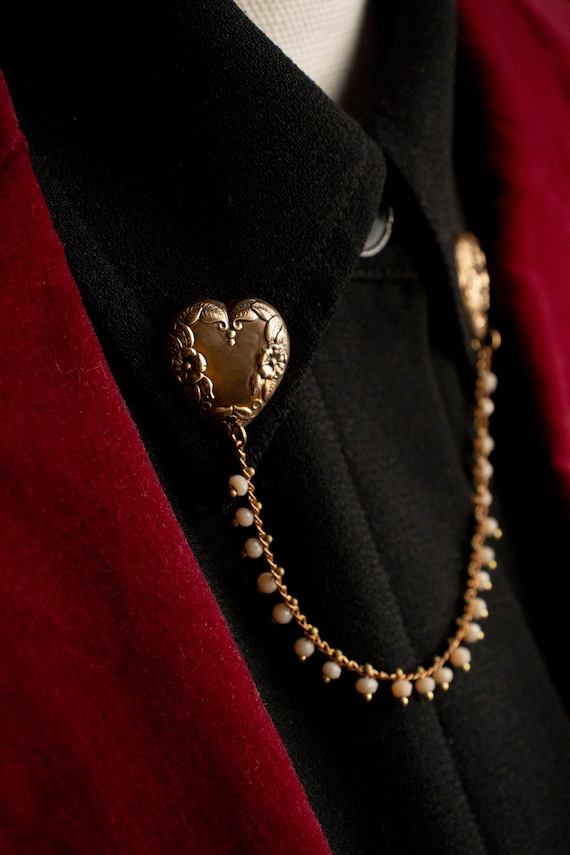 Vintage Style Heart Collar Pin: Raw Brass With Glass Beaded Chain
