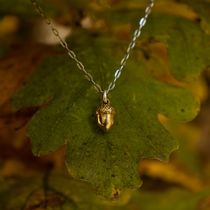 Tiny Acorn Necklace/Acorn Necklace/Acorn Jewelry/Golden Acorn Necklace/Cast Acorn Necklace//Oak Necklace/Witch Necklace/Witch Jewelry