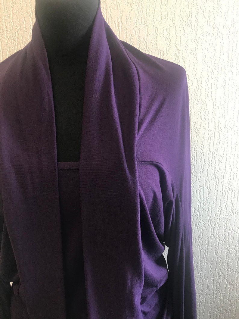 Everyday comfortable /& chic Unique Elegant 2-way Purple Batwing below the knee Dress Size SmallMedium.