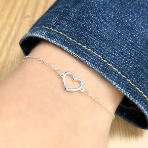 Give You My Heart | 925 Sterling Silver Heart Bracelet | Silver Bracelet | Heart Heart | Love Bracelet | Everyday Wearing | Gift For Her