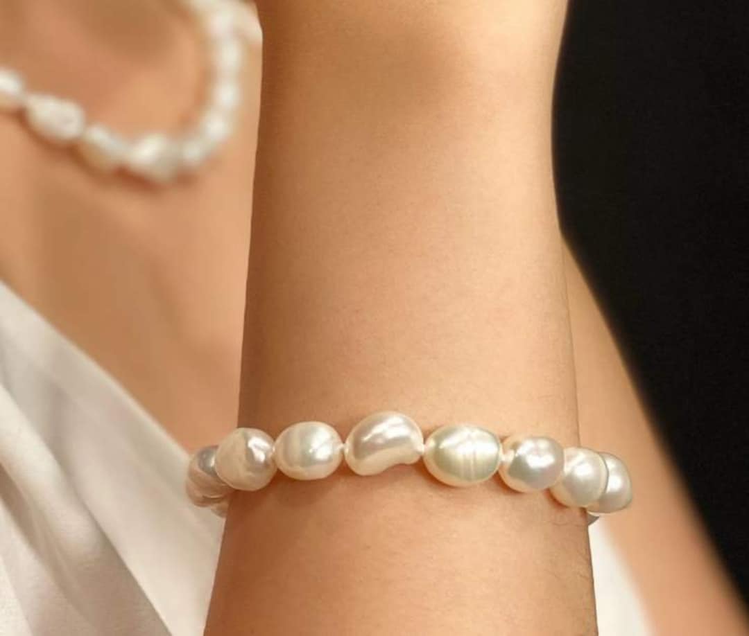 Organic White Pearl Bracelet | Classy Pearl Bracelet | White Pearl ...