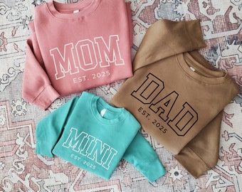 Custom Mama Dada Baby Sweatshirts | Mom Dad Baby Est 2025 or 2026 Pregnancy Announcement | Gifts for New Mom or Dad