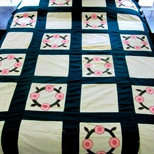 HOLLYHOCK WREATH QUILT Vintage All Cotton Hand Sewn Applique quilt top - 89" x 64"