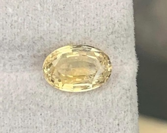 Natural Sapphire Unheated    Ceylon |  1.93 carats Oval Cut yellow color |  loose Gemstone.