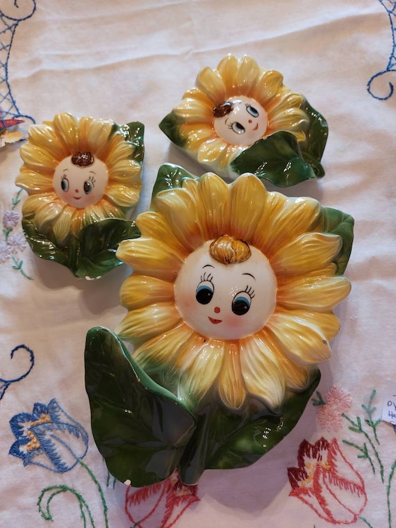 Vintage Anthropomorphic Flower Fave Wall Pockets - Etsy
