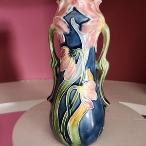 Antique Majolica Art Nouveau bud vase