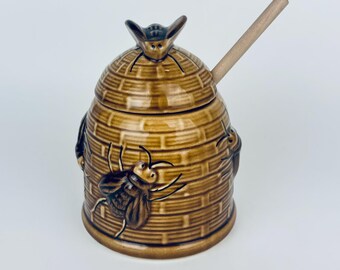 Vintage bruine keramische bijenkorf honingpot met houten lepel – Vintage boerderij keukendecor
