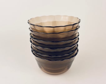 Vintage 'Fireside Smokey Amber' Ruffled Top Glass Ramekin Cups - Set Of Six (6) - Made By Corning Pyrex USA - 175 ml