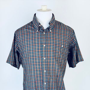 Vintage &#39;Village Trader&#39; Short Sleeve Button Down Brown + Blue Gingham Plaid Shirt - Size Large (L) - Made In Korea