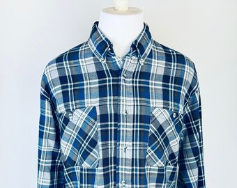 Vintage 'SPIRIT RIVER' Long Sleeve Button Down Blue + White Plaid Shirt - Size Large (L) - Made In Korea