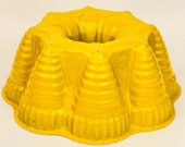 Vintage Yellow Bundt Brand Fiesta Party Pan Design - Aluminum - Nordic Ware - Minneapolis, Minn., USA