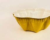Vintage Yellow Bundt Brand Fiesta Party Pan Design - Aluminum - Nordic Ware - Minneapolis, Minn., USA