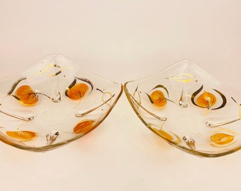 Lampada da comodino vintage in vetro giallo, anni '60 in vendita su