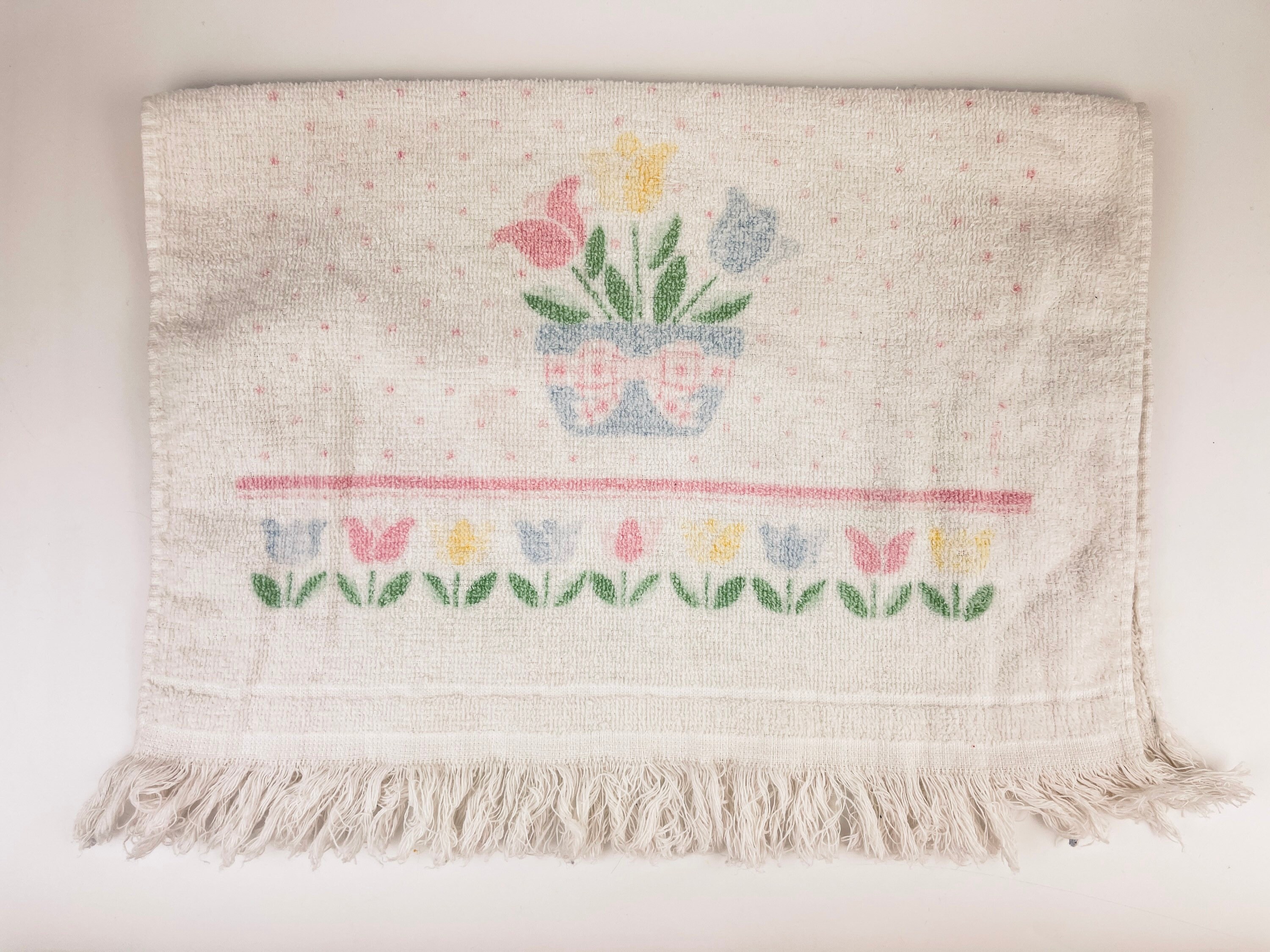 Vintage Spring Floral Rectangular Fringe Hand Towel