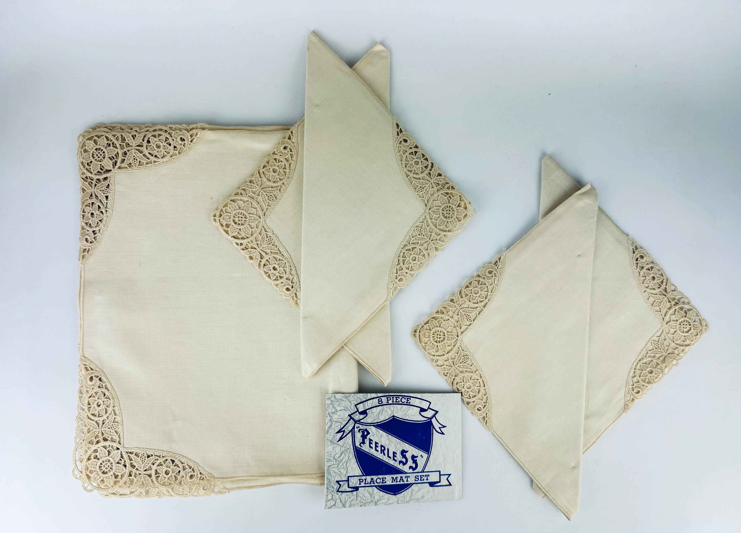 Sapphire Basket Weave Placemat (Set of 8) Sapphire Basket Weave Placemat (Set of 8)