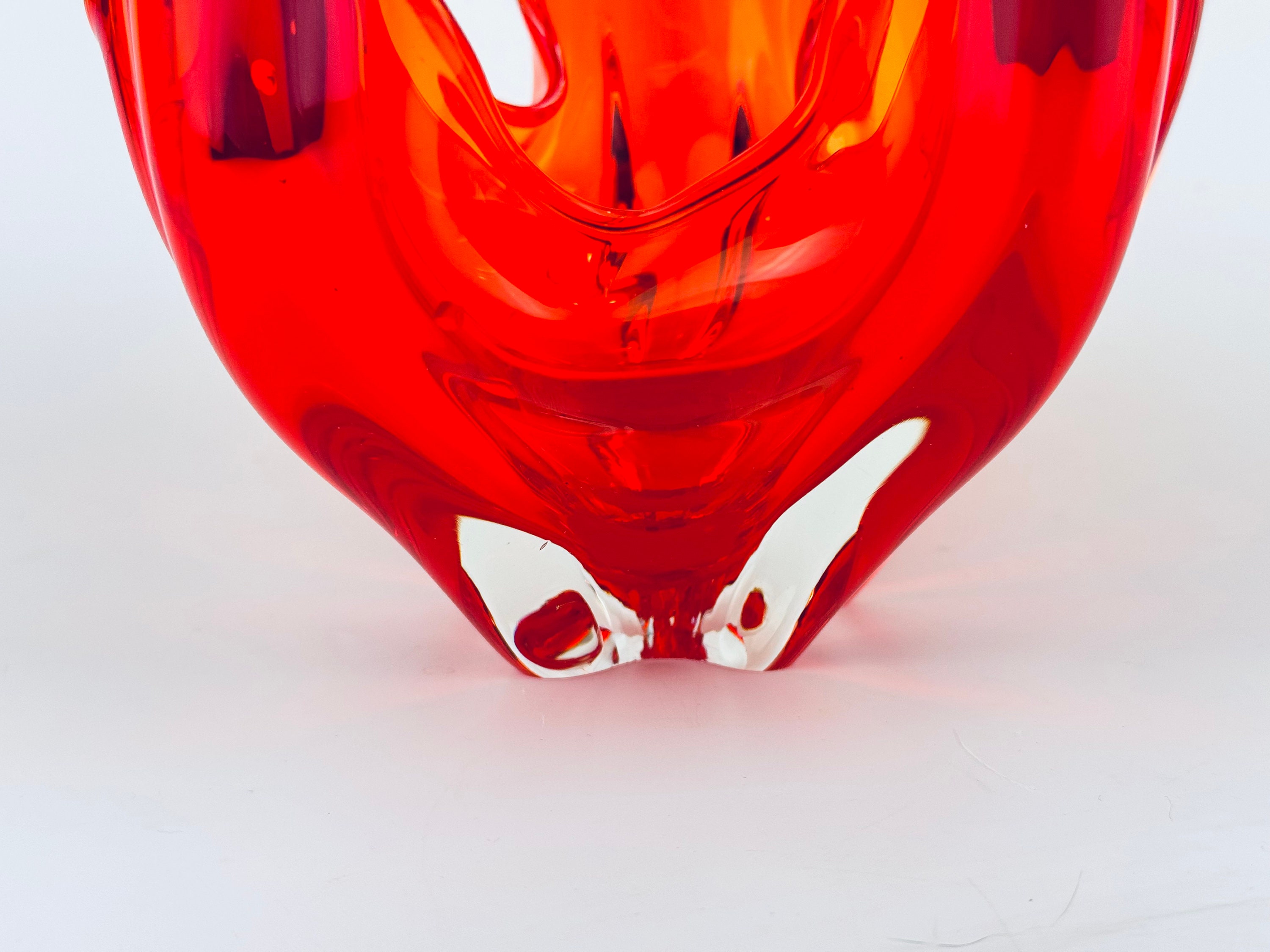 ヴィンテージ アンバービナ レッド/オレンジ アートガラス 装飾ボウル