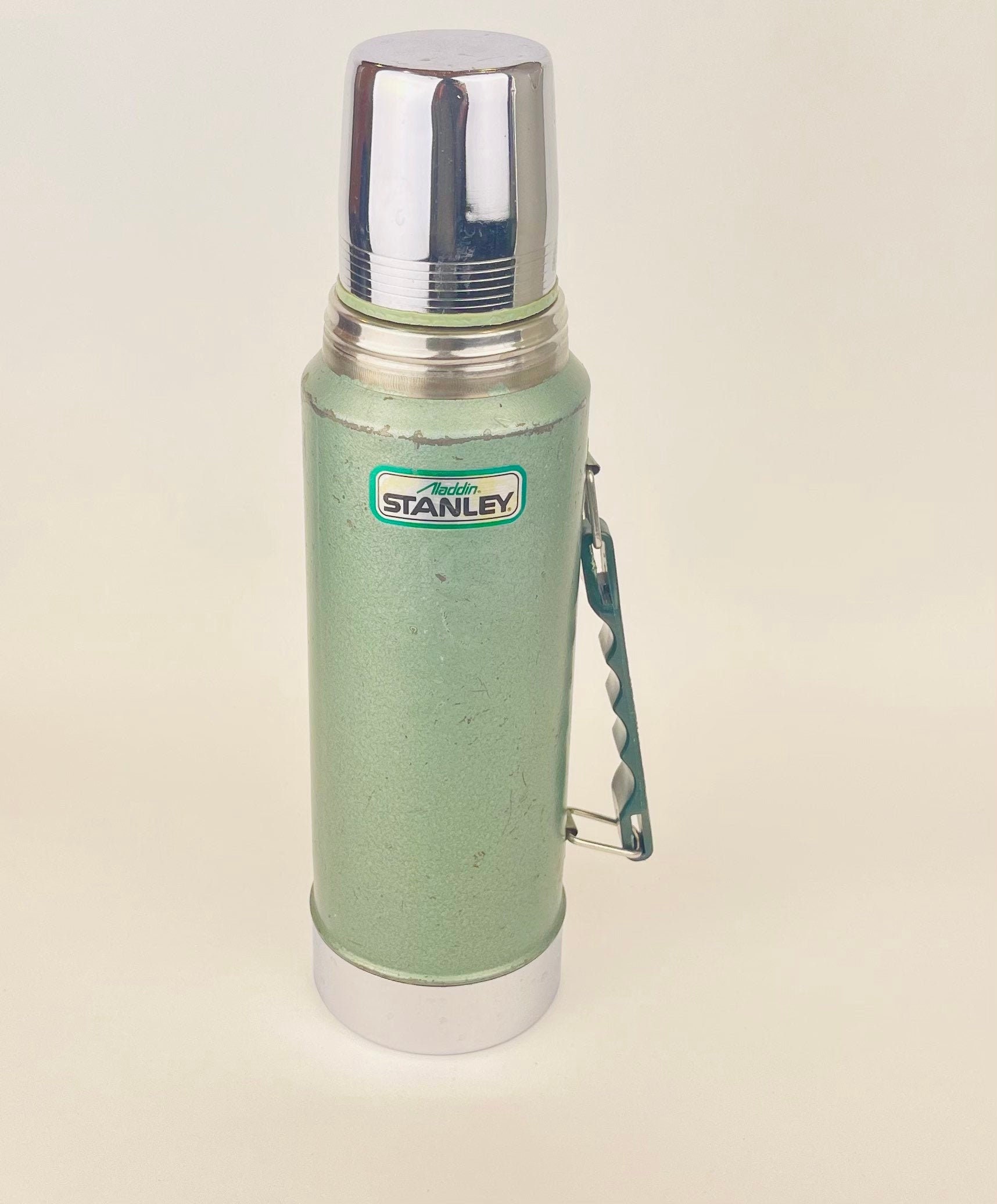 Vintage Aladdin Stanley Thermos 24 Oz Wide Mouth Green Vacuum Bottle A1350B