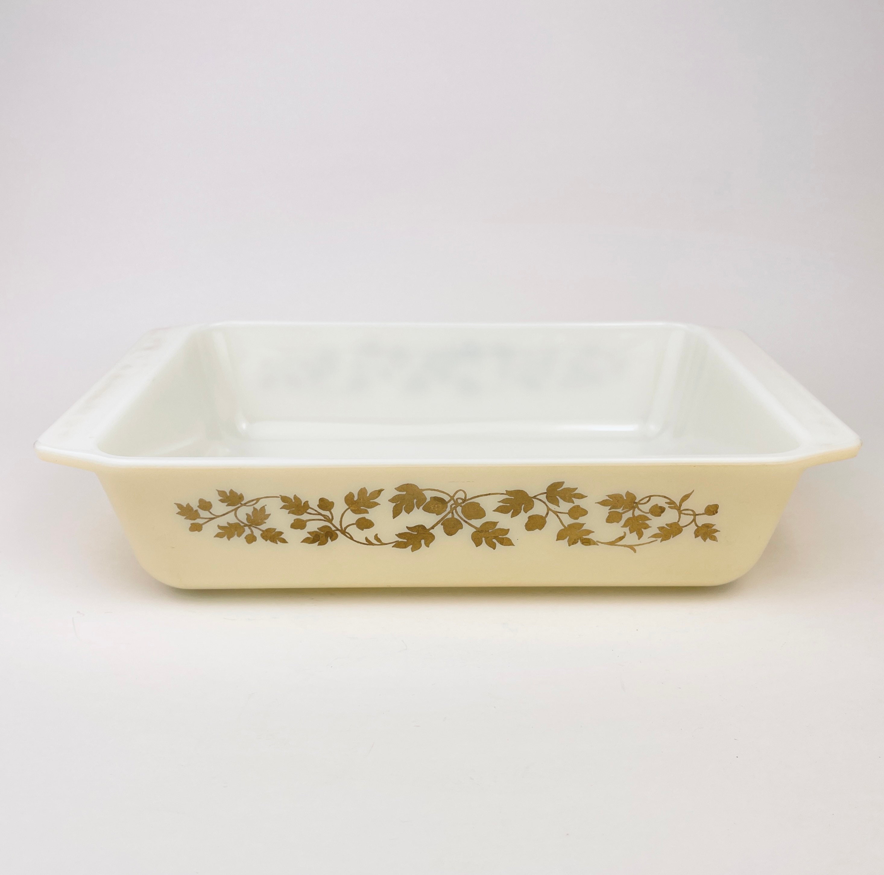 【used】パイレックス ベイキングディッシュ Vintage Pyrex 401 MCM 1 1/2 Pint Mixing Bowl Turquoise Aqua Amish