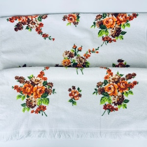 Vintage Orange Floral Fringe Bath Towel