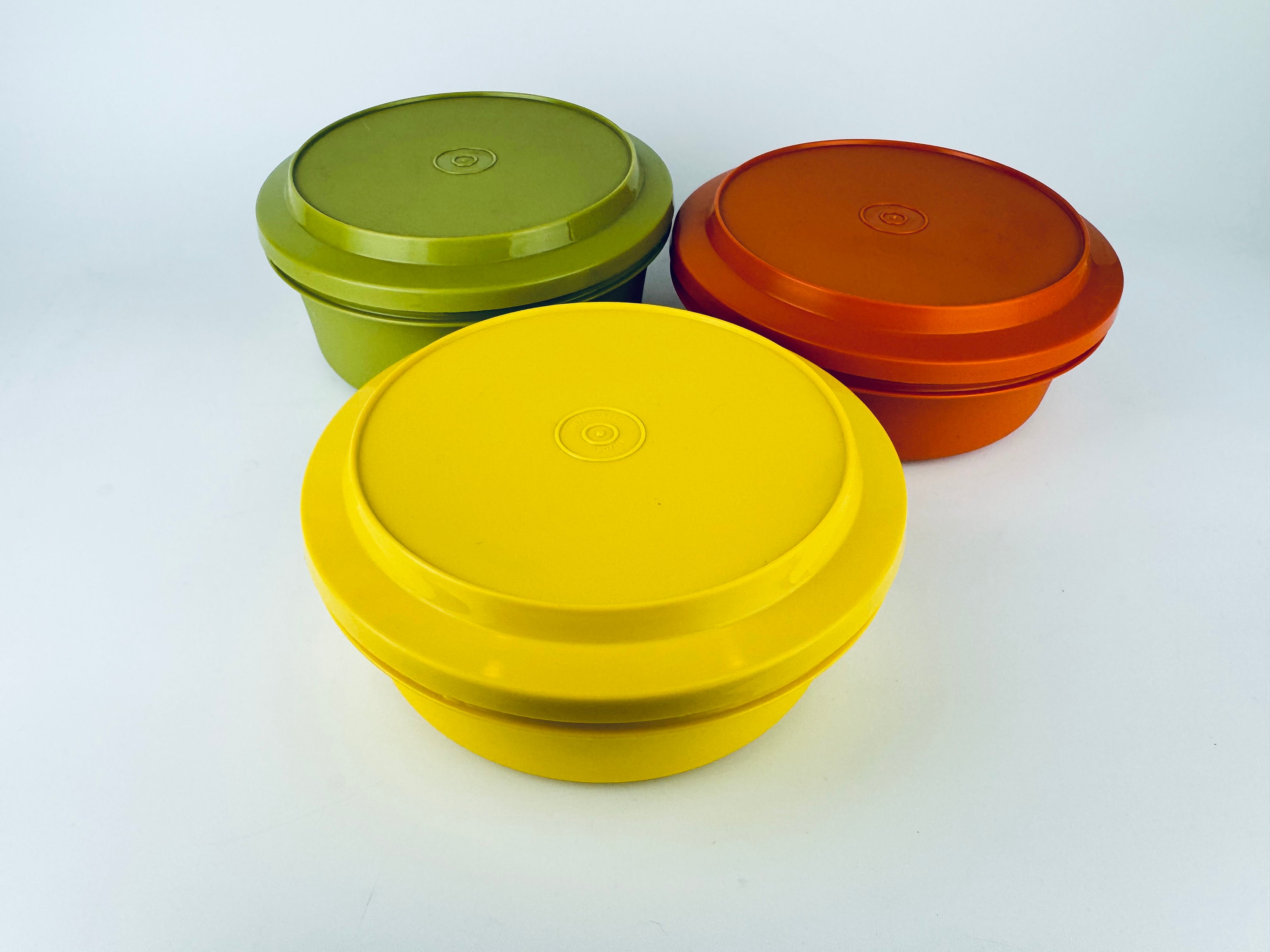 ヴィンテージ風プラスチック製タッパーウェア容器セット - ハーベスト