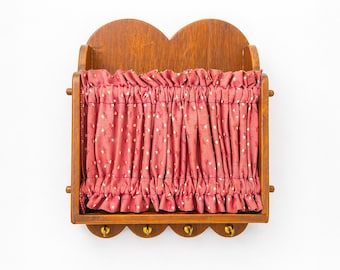 Colgador de llaves de madera con forma de corazón, estilo vintage de los años 80, organizador de correo de tela rosa, decoración para recibidor.