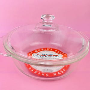 Naczynie żaroodporne Fire-King z lat 70. z przezroczystym szkłem i pokrywką – Anchor Hocking Ovenware – NOS Naczynie do pieczenia i serwowania