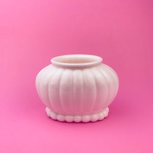 Vintage Ribbed Oval White Milk Glass Vase/Planter - 'Boopie' Base