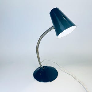 Vintage/Retro Black Metal Desk/Home Office Task Lamp - Adjustable Gooseneck - Twist Switch
