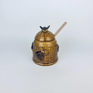 Vintage braune Keramik Bienenstock Honigglas mit hölzernen Löffel - Vintage Bauernhaus Küchen Dekor
