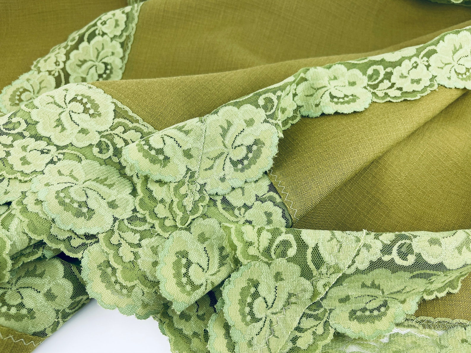 Vintage Rectangular Olive Green Table Cloth Floral Fringe Etsy